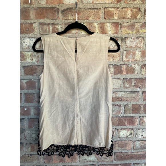 Lela Rose by Neiman Marcus Target Sleeveless Crochet Blouse🖤 - Picture 7 of 11